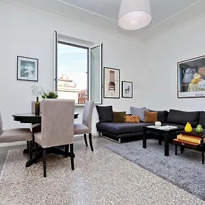 https://piazza-capponi-apartment.it-romehotels.com